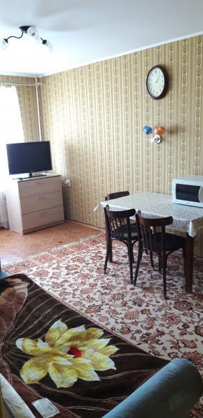 Продажа квартиру в районе (ул. Бектау): 2 комнатная квартира на Желтоксан - купить квартиру на Nedvizhimostpro.kz