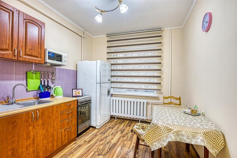 Аренда посуточно квартиру в районе (ул. Аскарова): 1 комнатная квартира посуточно на Орбита 2-11 - снять квартиру на Nedvizhimostpro.kz