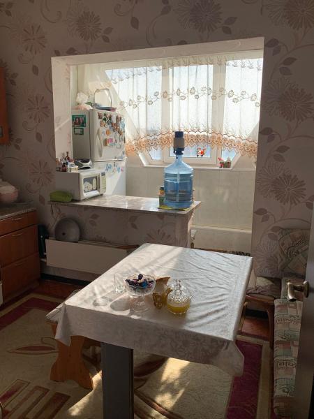Продажа квартиру в районе ( Ожет шағын ауданында): 3 комнатная квартира в Аксай-4, 37 - купить квартиру на Nedvizhimostpro.kz