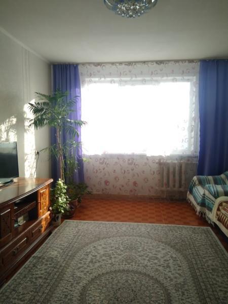 Продажа квартиру в районе (боулинга): 3 комнатная квартира на Казахстан 64 - купить квартиру на Nedvizhimostpro.kz