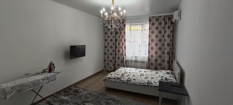 Аренда посуточно квартиру в районе ( Калкаман-1 шағын ауданында): 1 комнатная квартира посуточно в Калкамане - снять квартиру на Nedvizhimostpro.kz