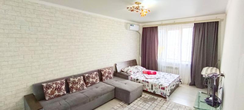 Аренда посуточно квартиру в районе (ул. Абая): 1 комнатная квартира посуточно в ЖК Гулдер 53 - снять квартиру на Nedvizhimostpro.kz