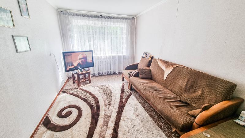 Продажа квартиру в районе (Михайловка): 3 комнатная квартира в 6 микрораойне - купить квартиру на Nedvizhimostpro.kz