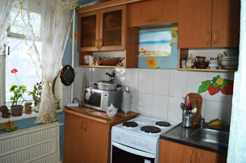 Продам: 2 комнатная квартира в 1 микрорайон 10 - купить квартиру на Nedvizhimostpro.kz